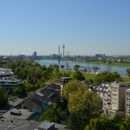 Luxury Apartment In Duesseldorf Near Trade Fair Екстериор снимка